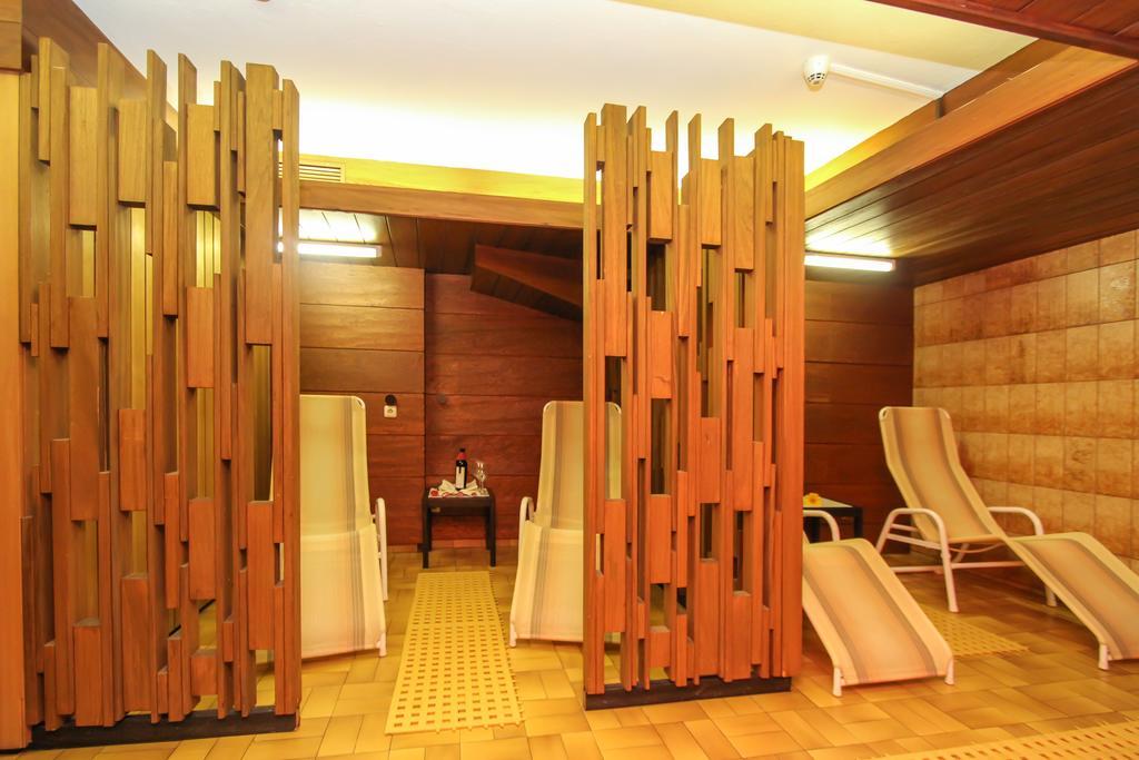 Hotel Tiroler Adler - Bed And Breakfast Waidring Esterno foto